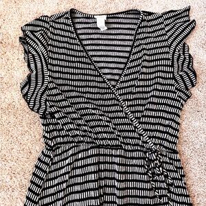 Black & White Wrap Dress with Flutter Sleeves Size L